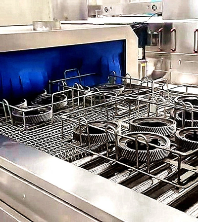 في صناعة التروس وقطع الغيار