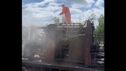 جهاز تنظيف عالي الضغط بالماء الساخن