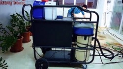 جهاز تنظيف بالبخار للسجاد - تنظيف عميق وفعال لإزالة البقع والأوساخ