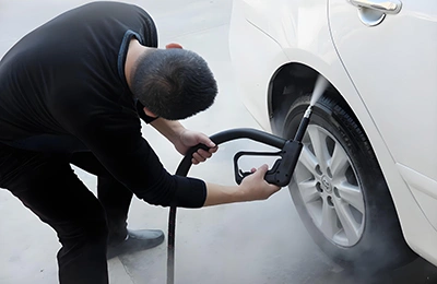 تنظيف هياكل المركبات 