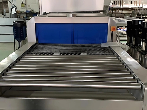 غسالة أطباق نفقية أوتوماتيكية